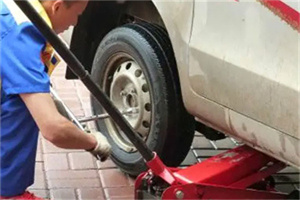 雨花台区附近拖车24小时服务热线电话