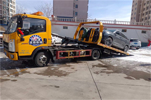 雨花台区救援拖车费用怎么算